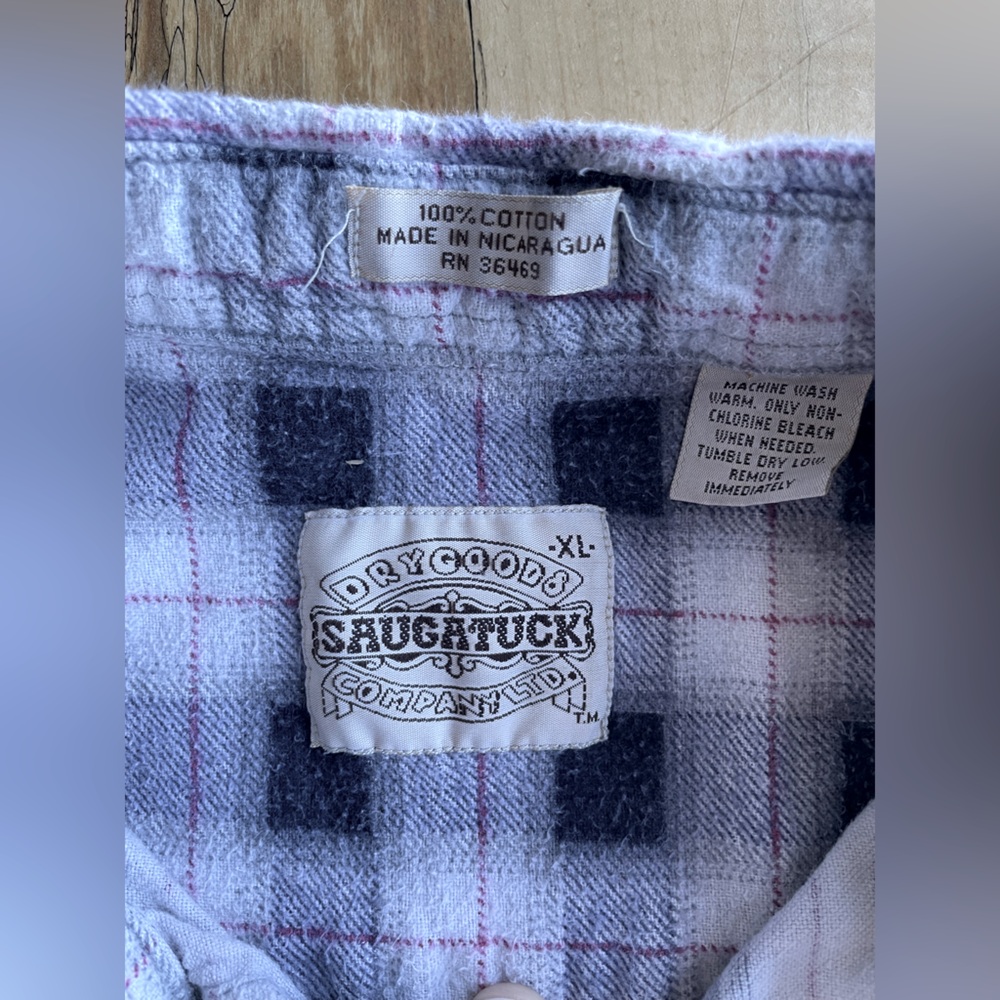 Saugatuck DryGoods Vintage Button Up Shirt - Picture 3 of 4